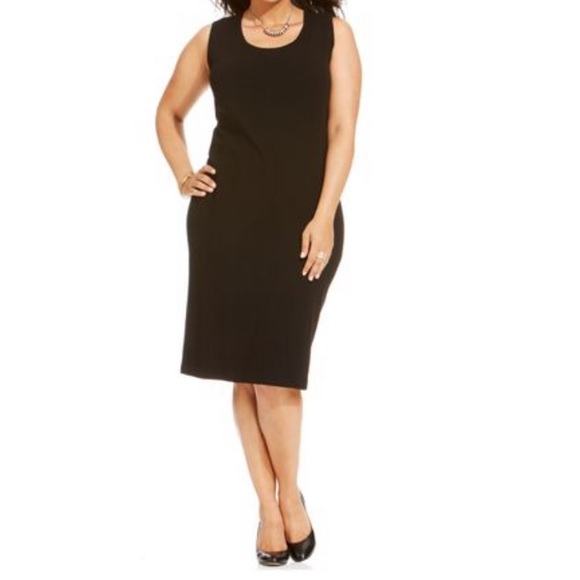 Brown Ribbed Fitted Dress - Picture 13 of 14